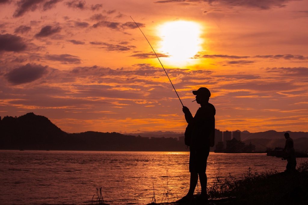 camping-dropship-fishing-gear-equipment-dropshipping-info